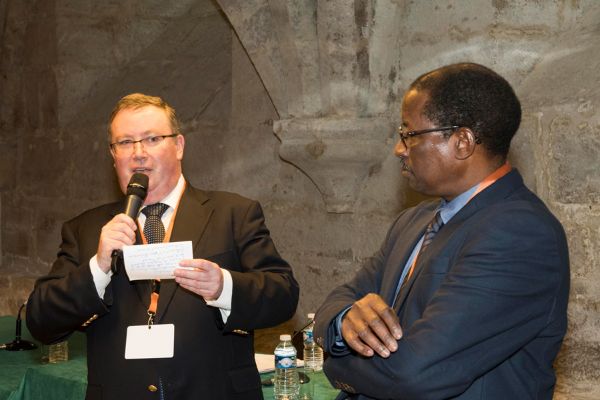 Stéphane Pimbert, Directeur général de l’INRS et Moussa Oumarou, Directeur du département de la gouvernance et du tripartisme de l’OIT